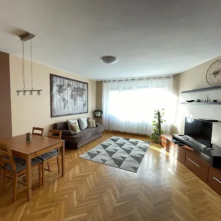 Apartament Citymajor Studio Apartment-free Parking